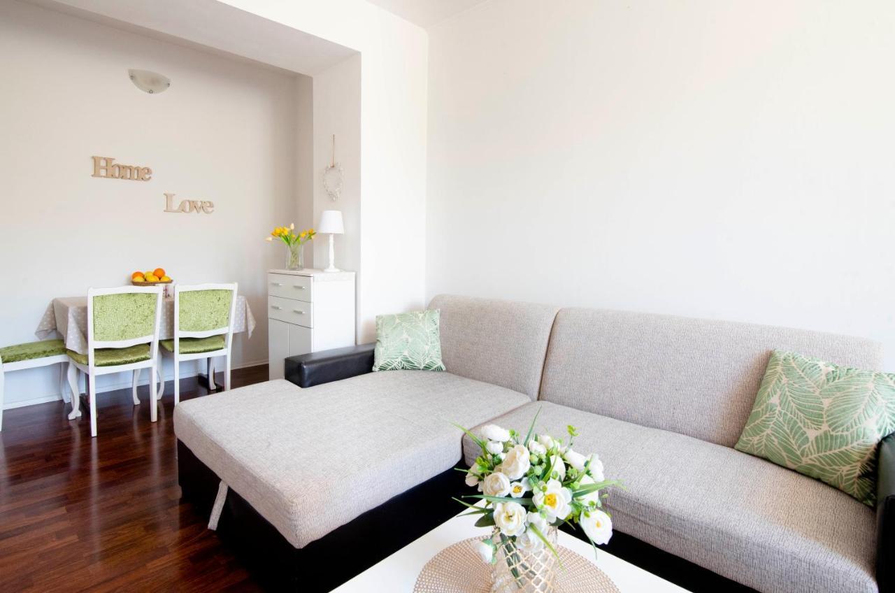 Apartment Alkar シニ エクステリア 写真