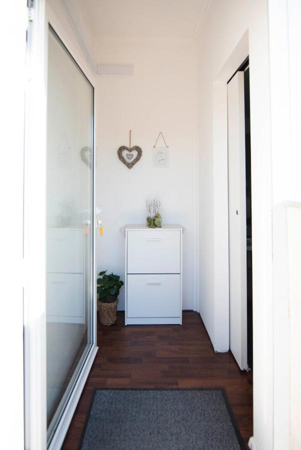 Apartment Alkar シニ エクステリア 写真