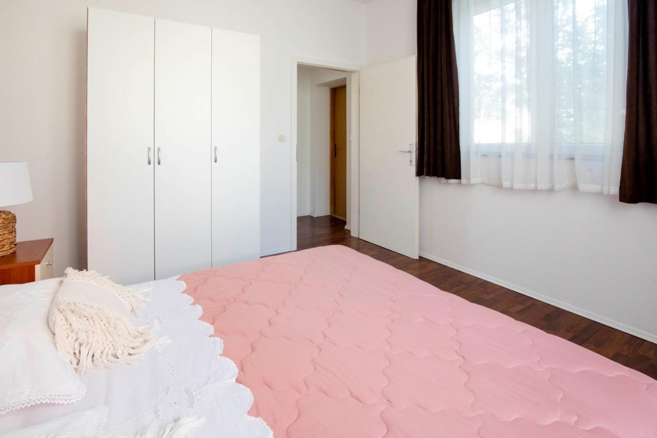 Apartment Alkar シニ エクステリア 写真