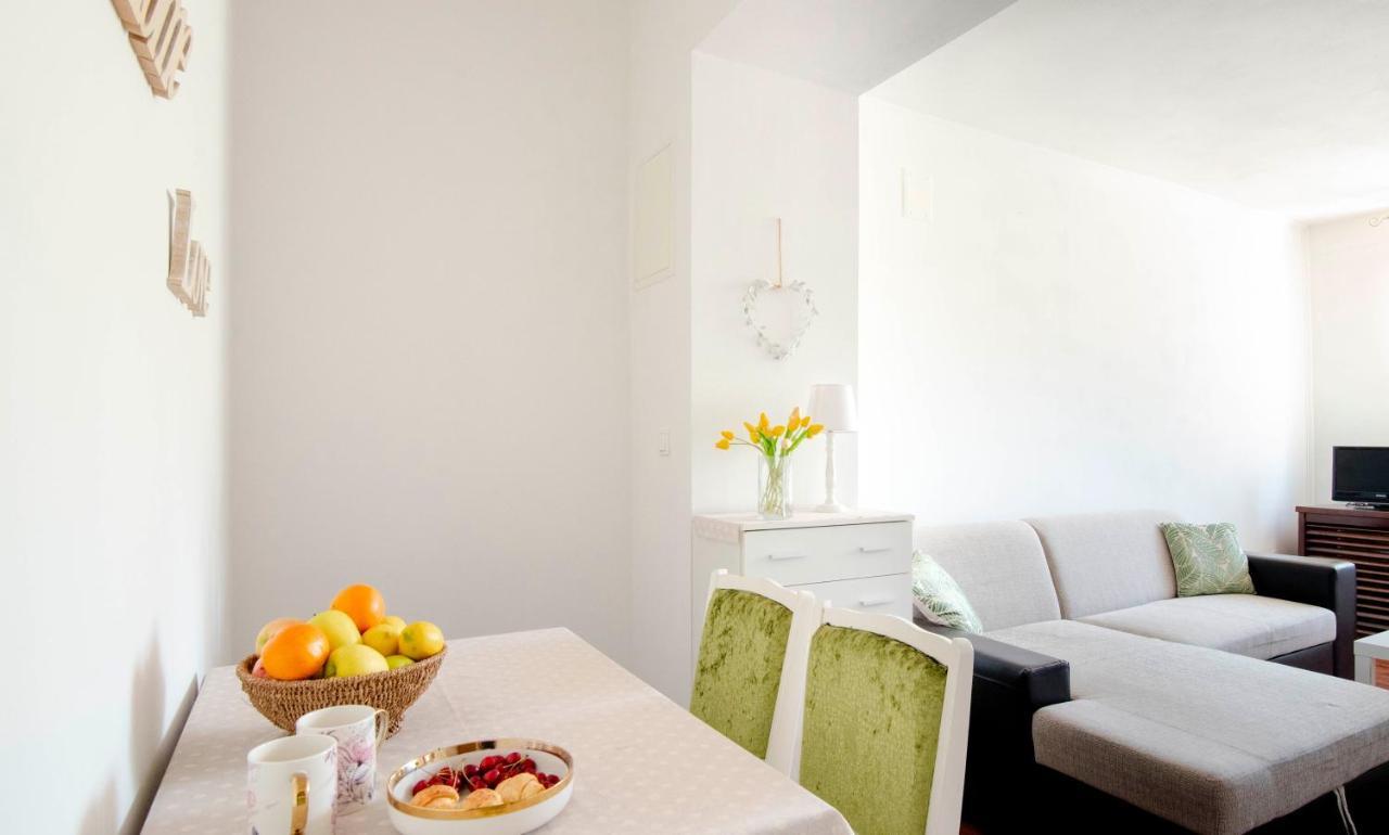 Apartment Alkar シニ エクステリア 写真